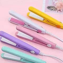 Portable Mini Hair Straightener 0