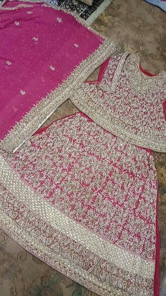 bridal lehnga pure 10 by 10 condition short frok and lehnga medium 2