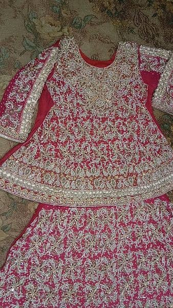 bridal lehnga pure 10 by 10 condition short frok and lehnga medium 3