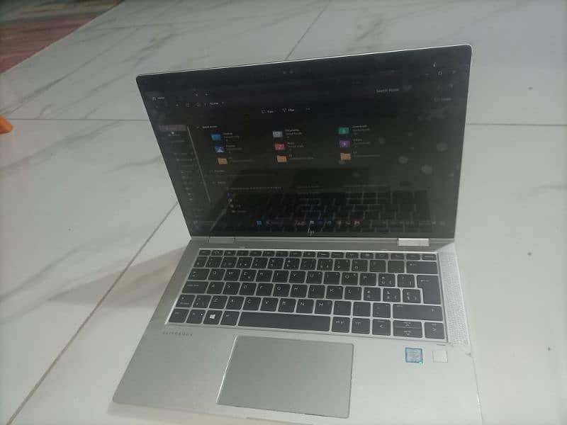 The HP EliteBook x360 1030
bohot acha hy koi masla nh hy 9