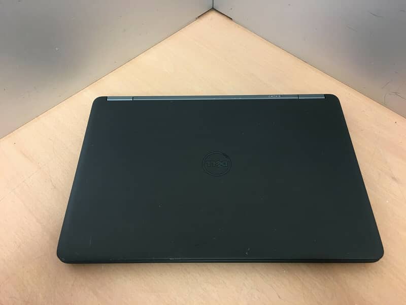 Dell i5 5th Generation 8GB 256GB | Slim Laptop 2