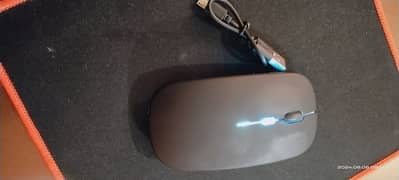 Chargeable Wireless Mouse with Bluetooth and dongle connector