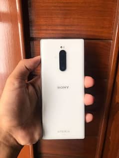 sony xperia 1 0