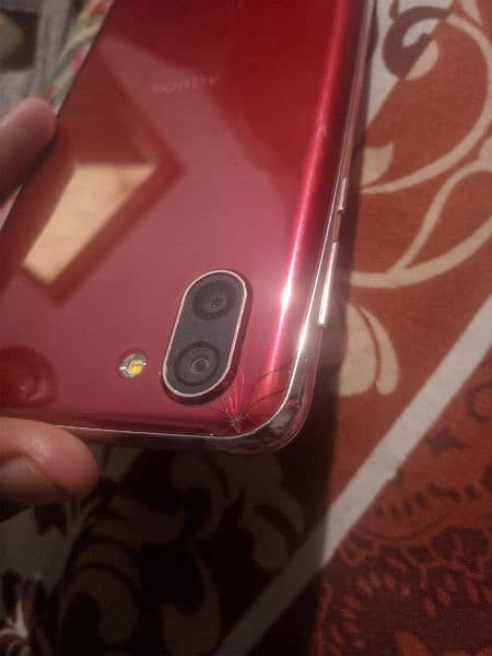 Aquos R2 PTA Approved 4/64 in 8/10 Condition. 3