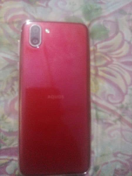 Aquos R2 PTA Approved 4/64 in 8/10 Condition. 4