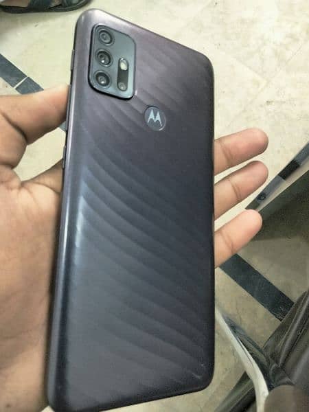 Moto g10 3