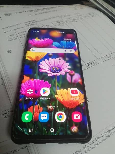 Samsung S10+ very good condition 4