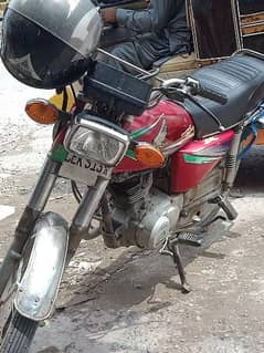 Honda 125 goog condition for sale.