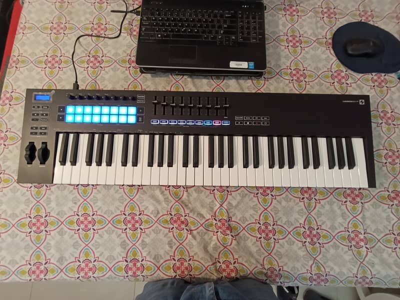 Novation Midi 61 Key Third Edition 1