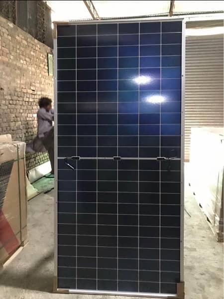 we deal in all kind of solar panel 2