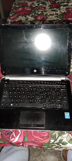 ho laptop 4ram 128 ma hai all ok urgent sale