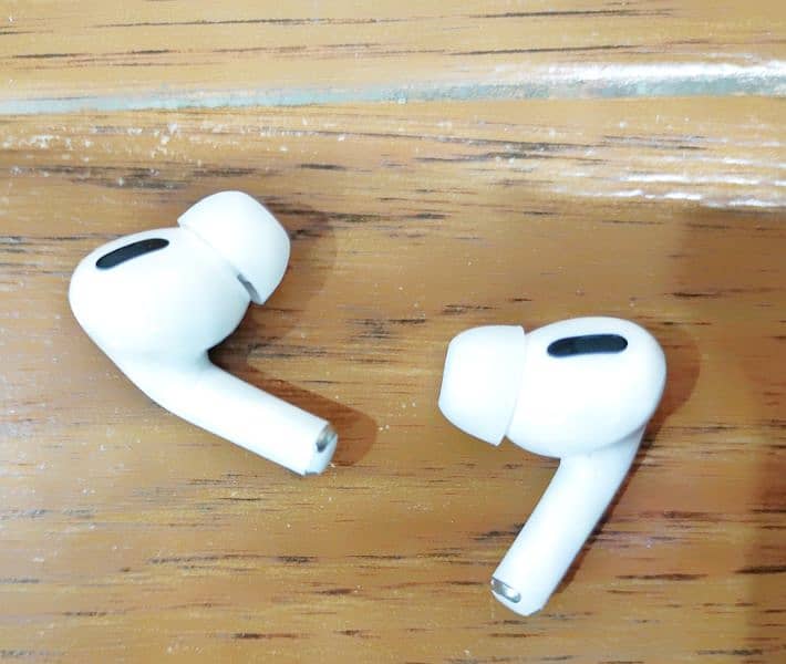 Earbuds pro  / airpods pro 3