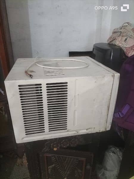 Window ac 0.75 ton Or Ship Ac 0.75 ton 7