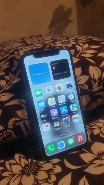 IPhone X LlA model (64) factory unlock sim glitch (Exchange possible) 6