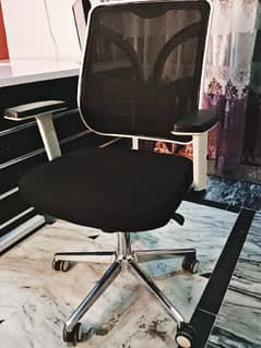 Comfy Office Chair - perfect for your workspace