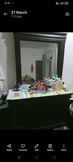 dressing table