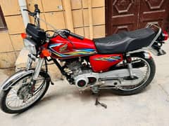 Selling Honda 125 2017