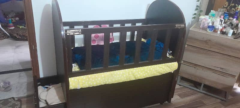 customised wooden baby cot 1