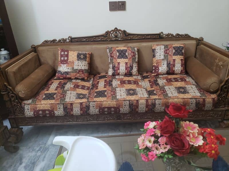 Chinyoti 7 Seater Sofa 2