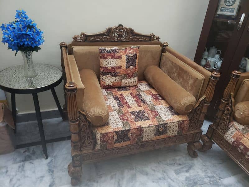 Chinyoti 7 Seater Sofa 3