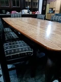 Victorian Style Wodden Dinning Table with 8 Chairs