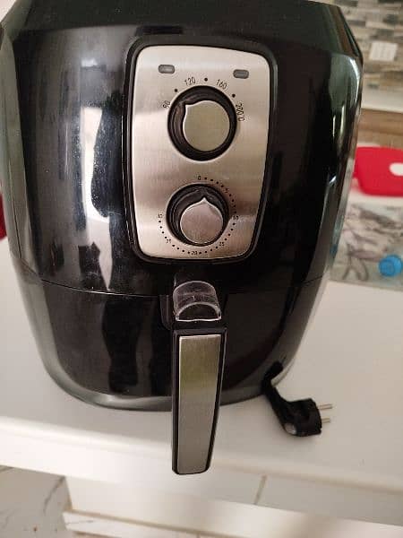 Dabba pack Air fryer Available for urgent Sale 1