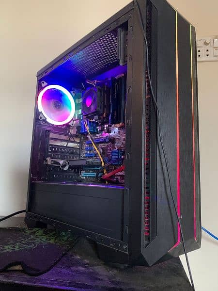 Gaming PC with RGB Case AmD 2