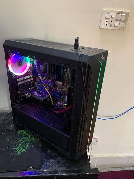 Gaming PC with RGB Case AmD 13