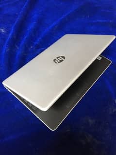 HP Notebook t15 Core i7 /10th generation