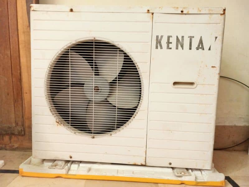 Hair AC indoor with 1.5 ton Outdoor Kenta. 9