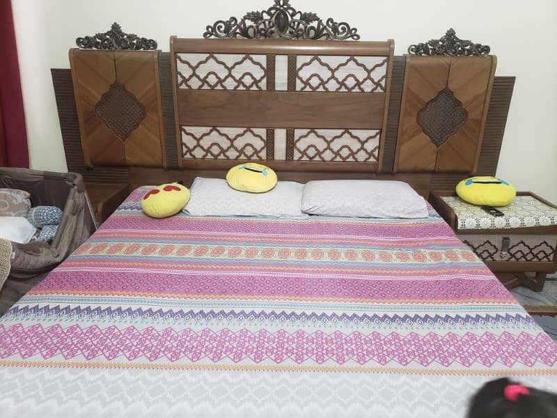 Turkish Chinyoti King Bed set 4