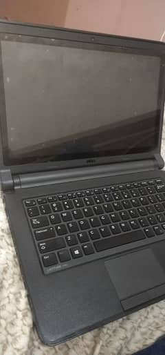 Dell Latitude 3340 core i3 touch screen Ram 4GB ROM 380GB