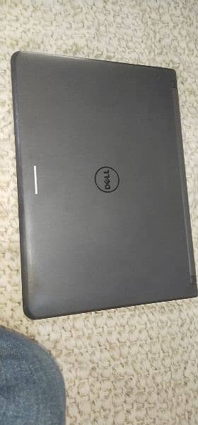 Dell Latitude 3340 core i3 touch screen Ram 4GB ROM 380GB 15