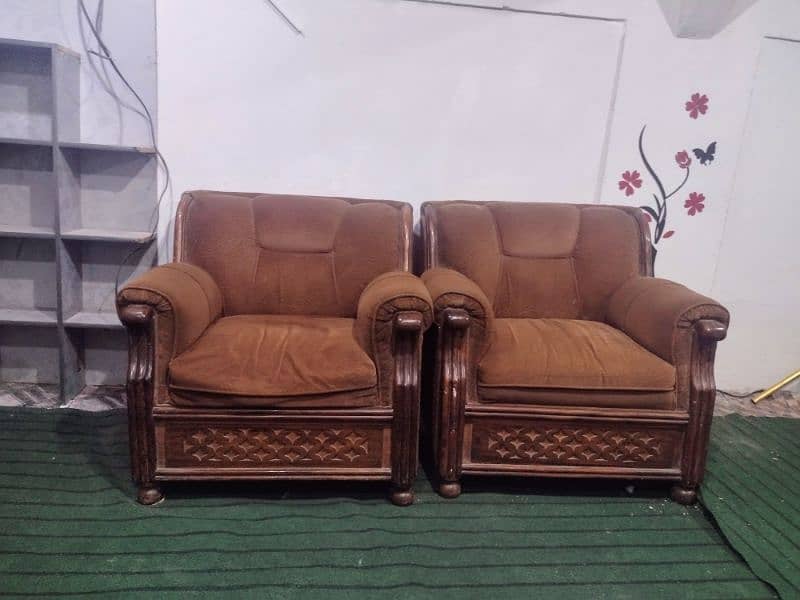 5 seater sofa set for sell 3