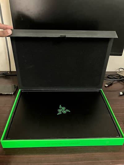 Razer Blade 15 With Box RTX 2060 Gaming laptop