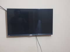 Orient LED TV 32-inch size for sale