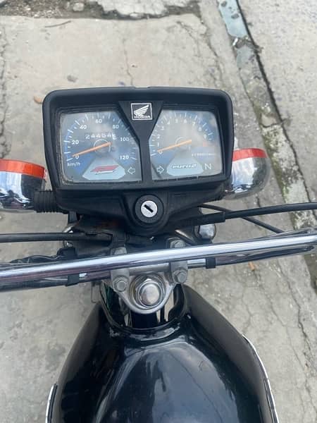 Honda C-G 125 for sale 2023 model ( 24 reg ) 6