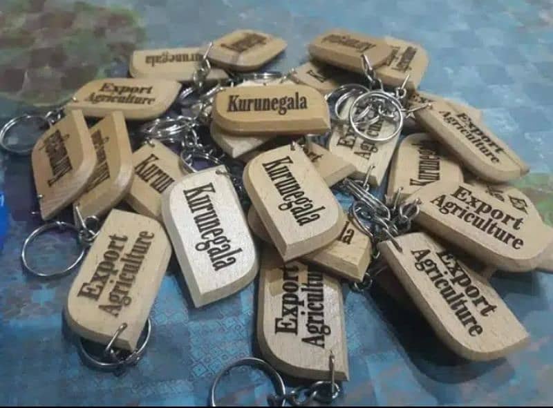 Wooden keychains Promotional with Logo and text engraving 4