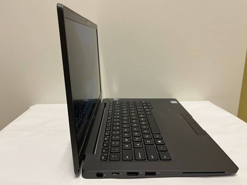 Like-New Dell Latitude 7300 Laptop - Perfect for Work or School! 2