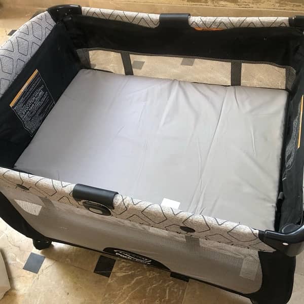 Graco pack and play 0