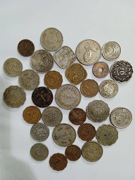 Pakistani old 28 coins for sale 1