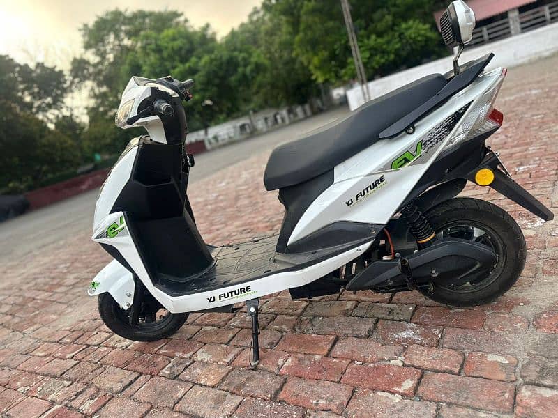 Electric Scooty 3