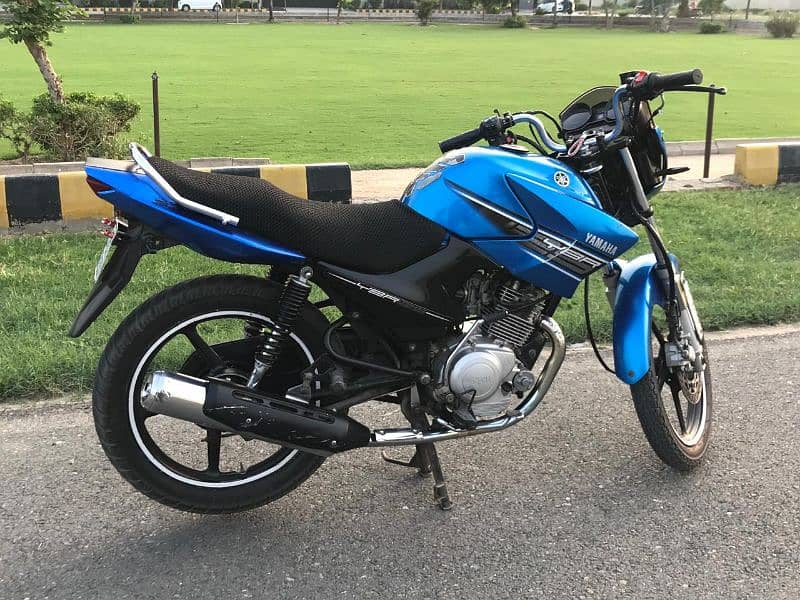 Yamaha YBR 125 1