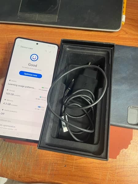 Samsung not 10 lite withbox charger 3