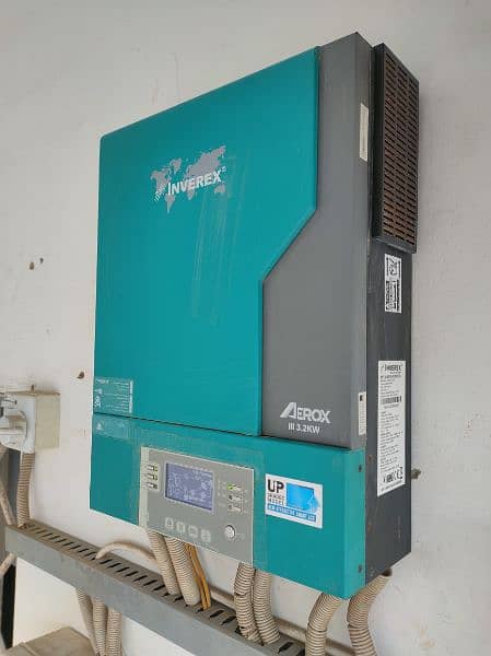 Solar inverter - Inverex Aerox III 3.2 2