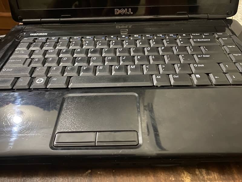 Dell pentium Laptop For Sale and exchange 4Gb ram 220 Gb Rom 3