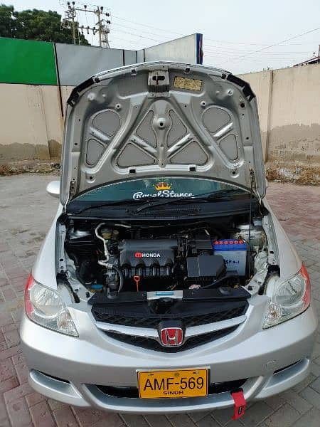 Honda City IDSI 2006 manual not vario, own engine , scratchless 4