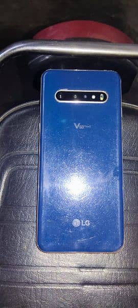 I am selling LG v60 thinq 5g saf set my number 03121527337 4