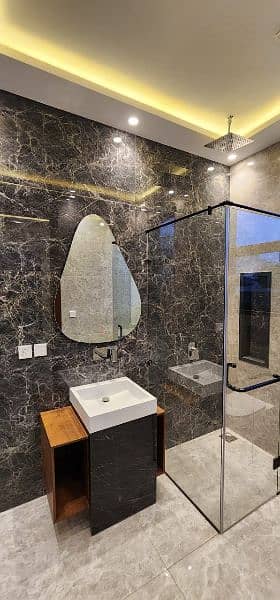 designer Corian/ PVC Vanities  Basin  jacuuzi LED mirrorS 18