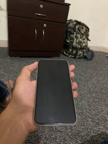 i phone 11 64gb waterpack non pta 11